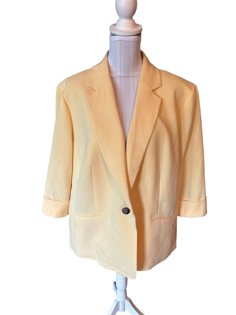 Kasper Lined Yellow Blazer Size 20W